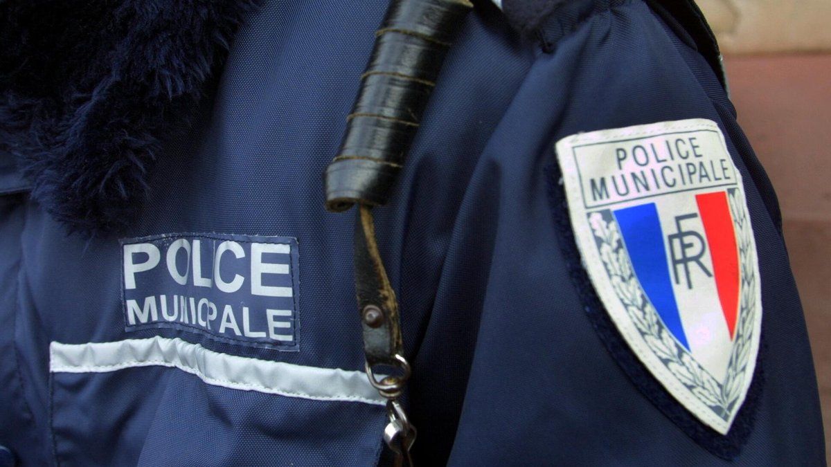 Une tragédie à Paris : suicide ou accident pour la femme défenestrée ?