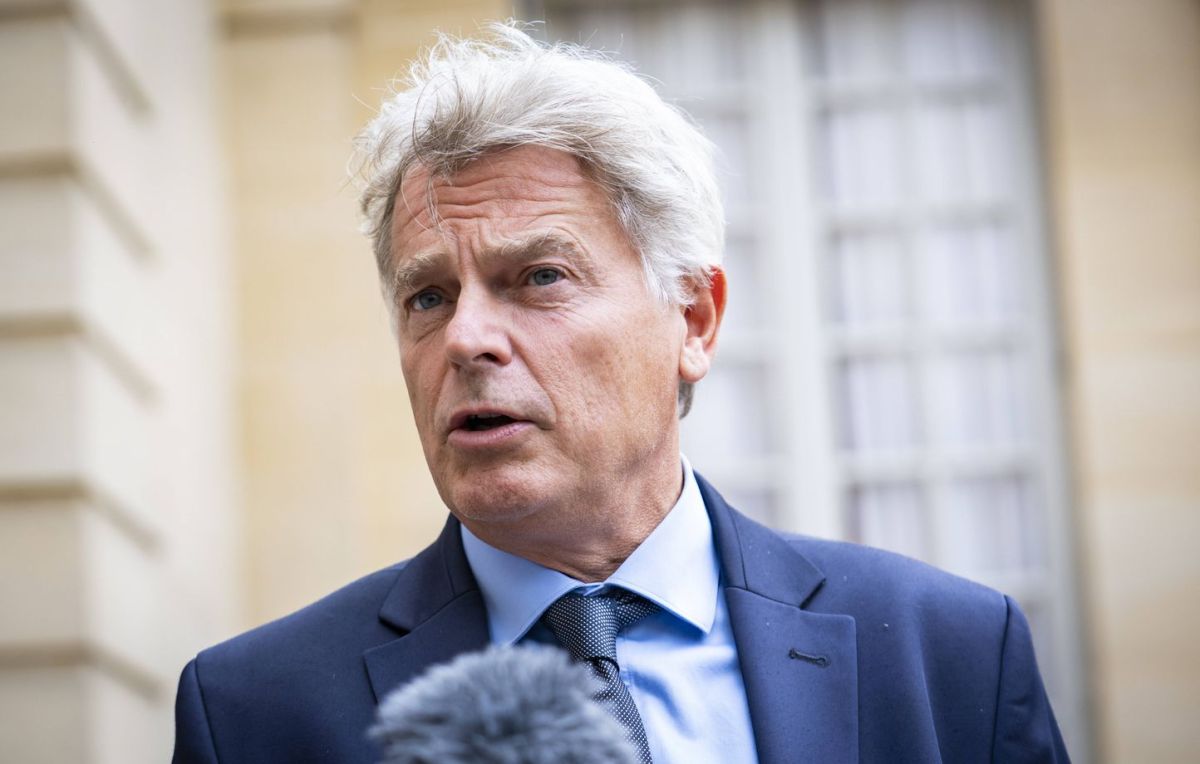 Fabien Roussel présente ses excuses après une blague déplacée sur Marine Tondelier