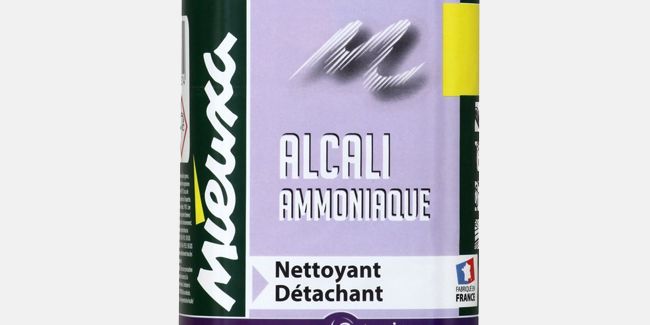 Découvrir l'ammoniac : usages, dangers et alternatives