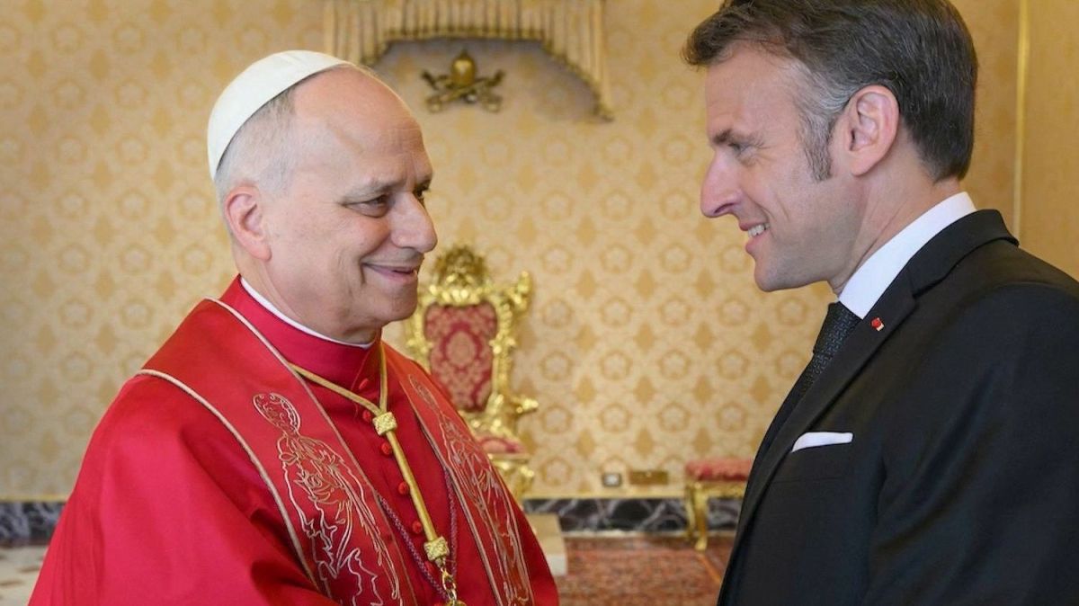 Emmanuel Macron et le pape Léon XIV : une rencontre historique au Vatican en pleine crise mondiale