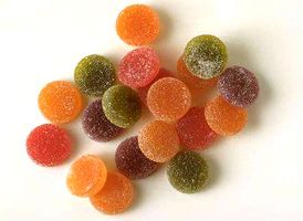 Les bonbons sous le feu des colorants artificiels