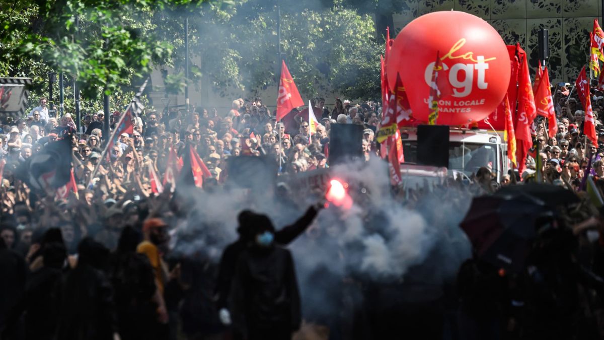 La bataille du 1er mai : les syndicats s'opposent à un projet de réforme controversé