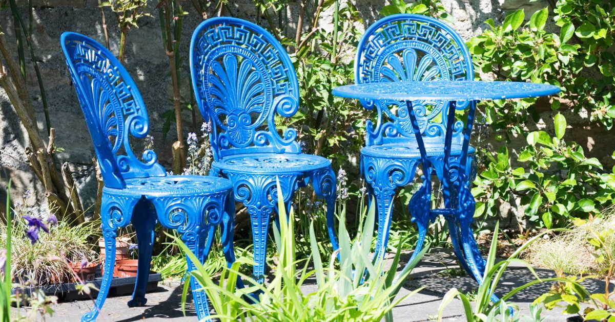 Révéler l'art de la peinture sur métal