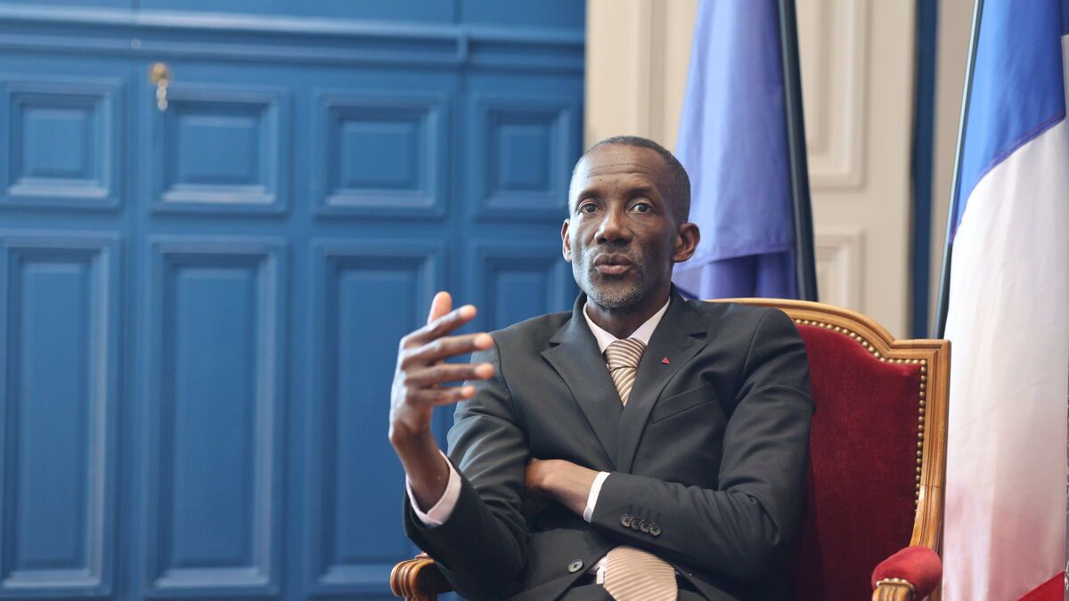 Bagayoko remercie Macron pour son soutien, mais évoque les lacunes de l'État