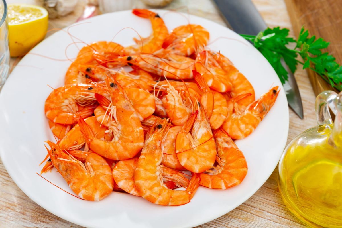 Comment vérifier la fraîcheur de vos crevettes : les astuces d'un poissonnier