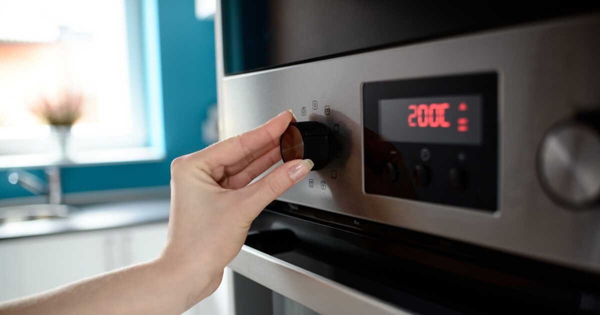 Peut-on installer un four sur une simple prise ?