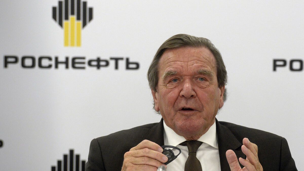 Schröder, futur médiateur dans la guerre en Ukraine : entre soutien et scepticisme en Allemagne