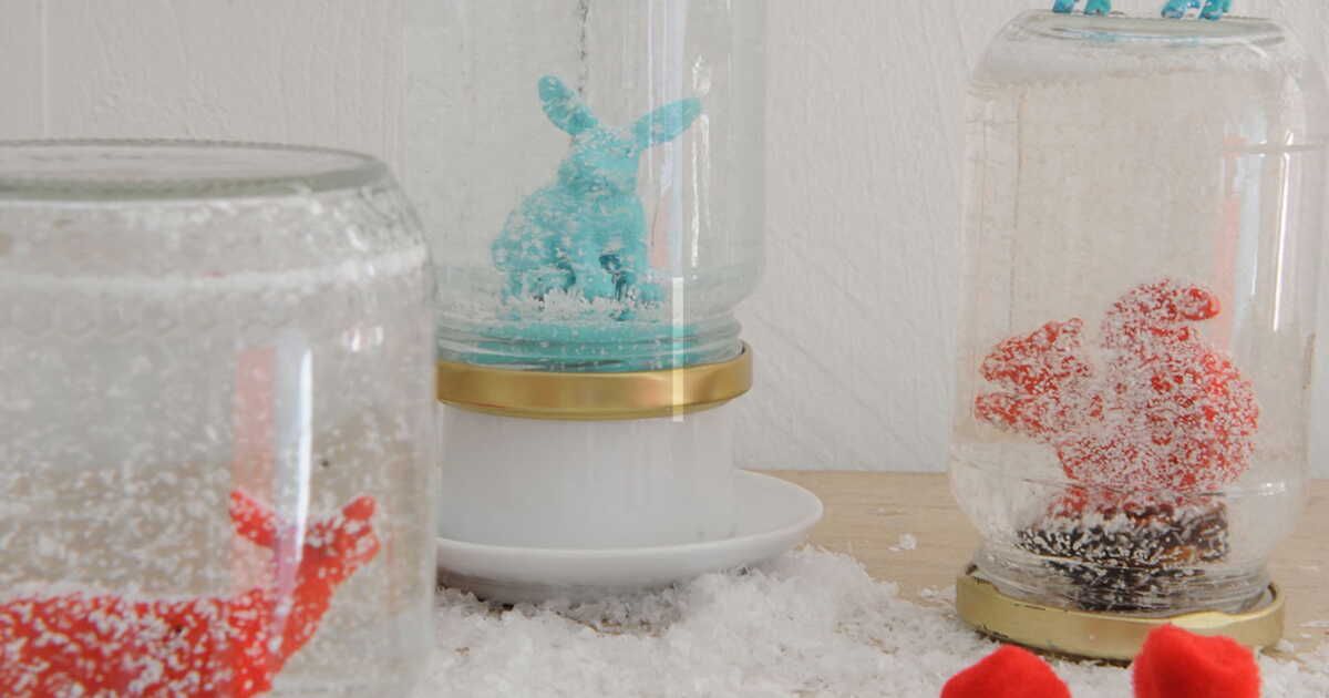 des boules à neige animales pour une déco de Noël inédite