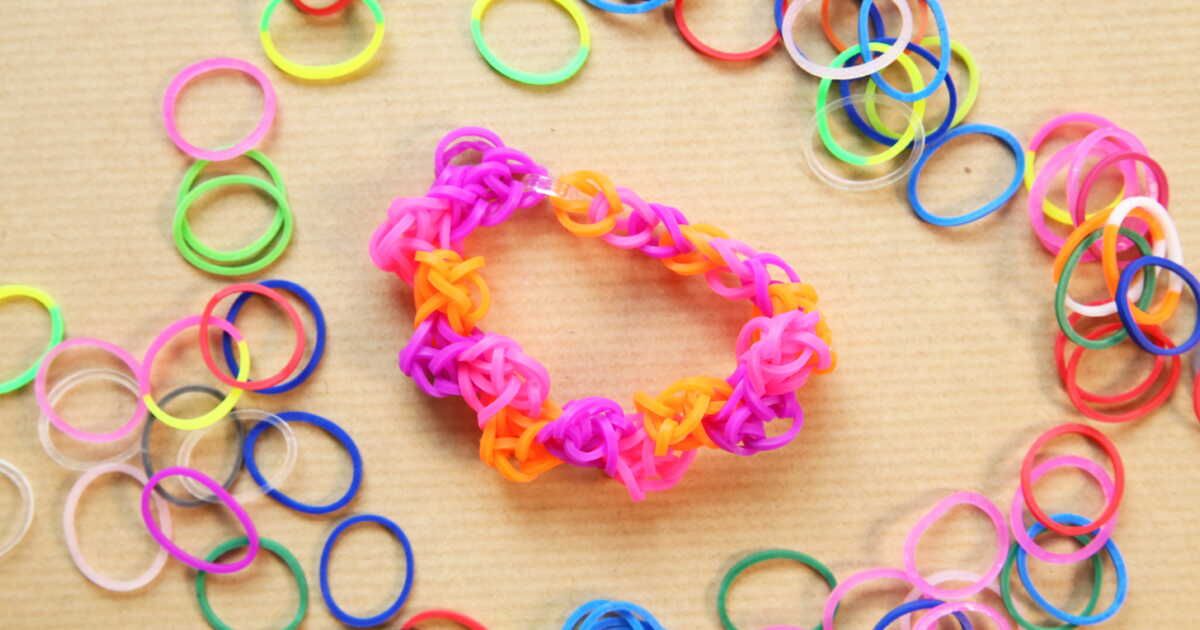 Bracelet élastique Rainbow Loom : le zig zag