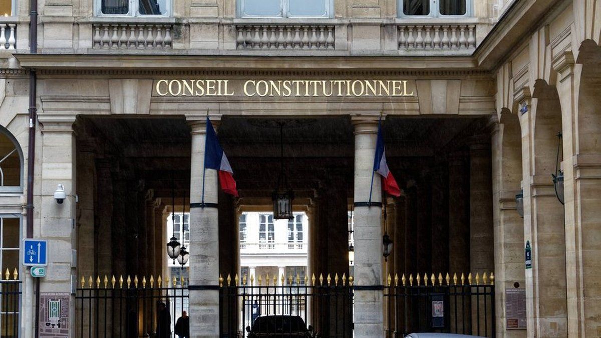 Une décision cruciale attendue sur la loi de simplification économique : vers une censure des zones à faibles émissions ?