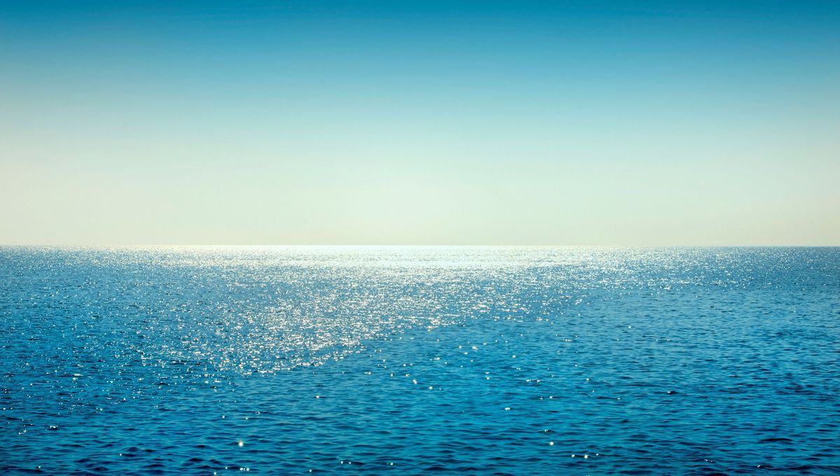 À la découverte du bleu mystérieux de la Méditerranée