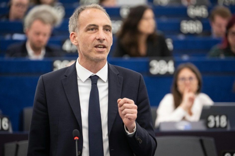 Glucksmann: entre ambitions présidentielles et dynamisme de la gauche