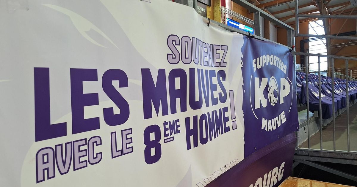 Des supporters manchois traversent la France pour soutenir la JS Cherbourg en playoffs