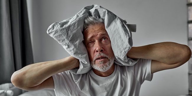 Schizophrénie chez les seniors : détecter et comprendre les symptômes