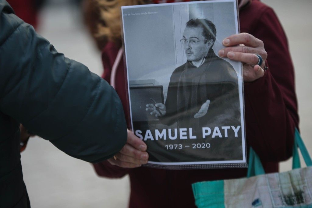 Édouard Philippe soutient la panthéonisation de Samuel Paty