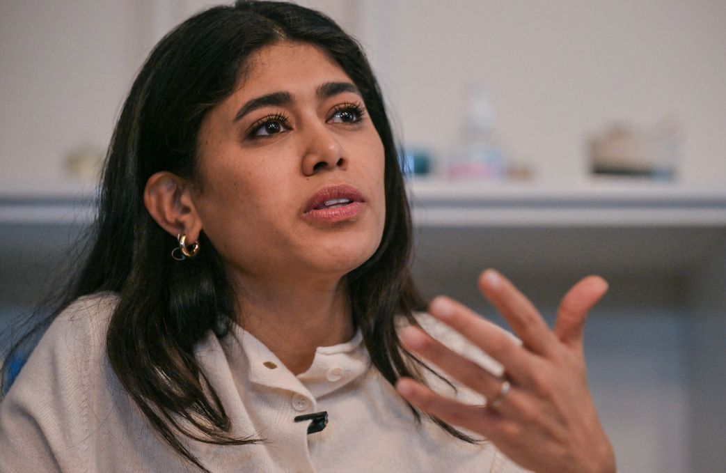 Rima Hassan en visite controversée auprès d'un détenu accusé de terrorisme