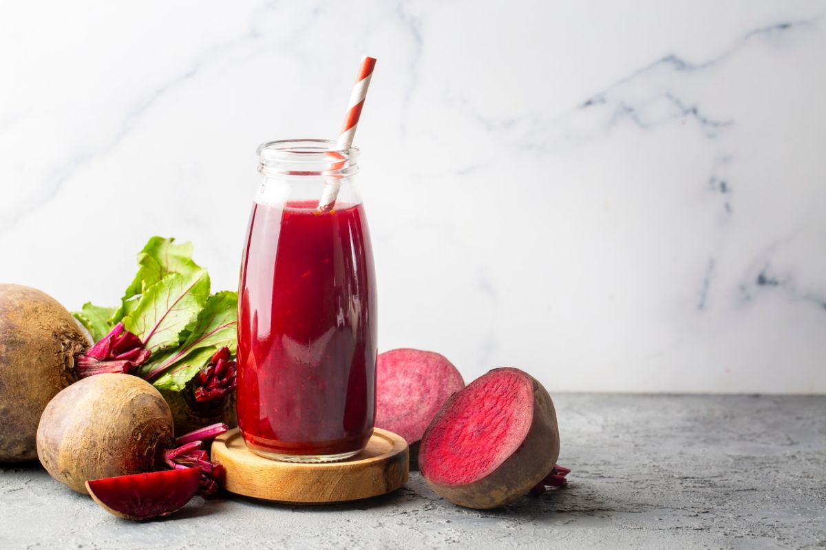 Une alternative énergisante au café : le jus de betterave qui séduit