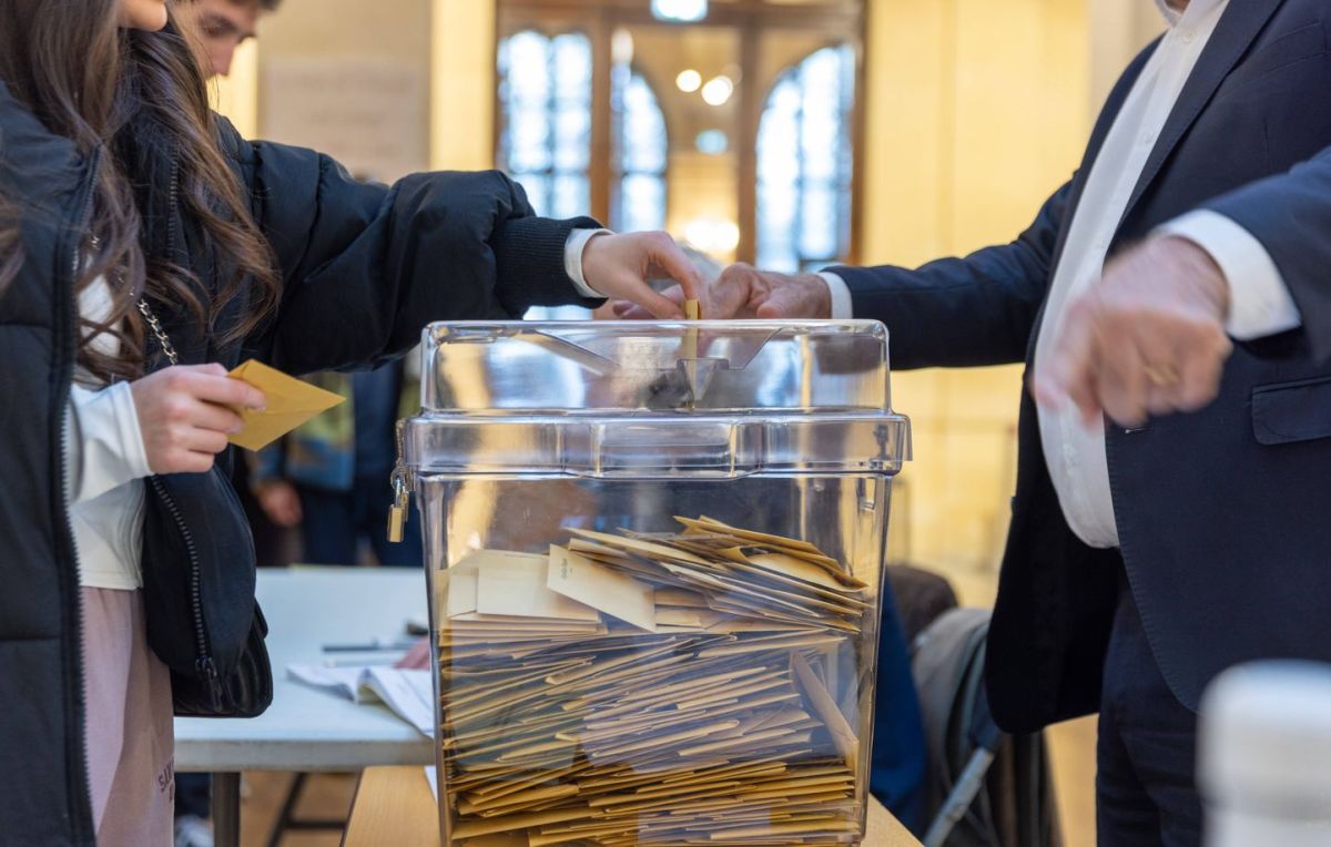 Annulation de l'élection d'un maire d'extrême droite à Harfleur : un nouveau départ pour la commune ?