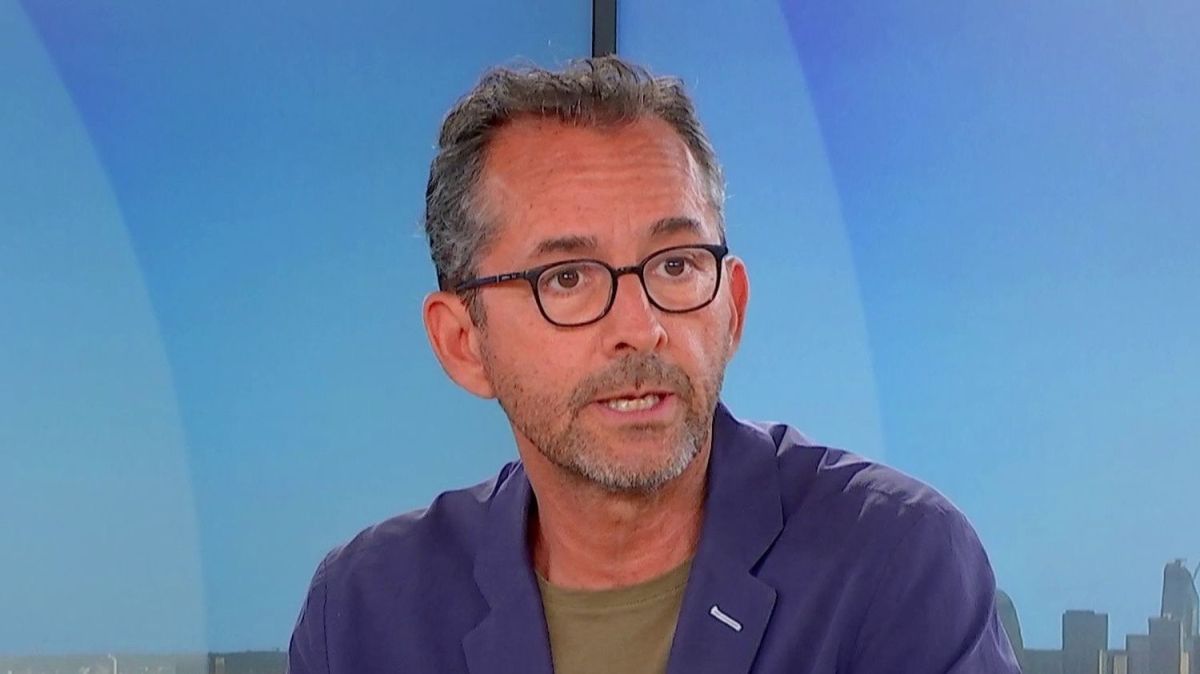 Quand la fiction prédit un avenir politique incertain : l'union des droites en question
