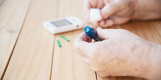 Diabète chez les seniors : comprendre les enjeux et les solutions à adopter