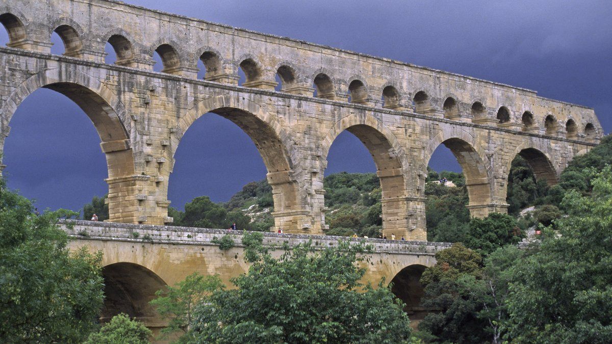 Saison estivale : Gard Tourisme entre optimisme et incertitudes