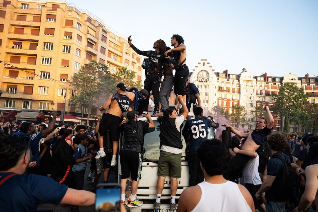 La remigration, un concept qui prend de l'ampleur en Europe après les violences de la finale du PSG