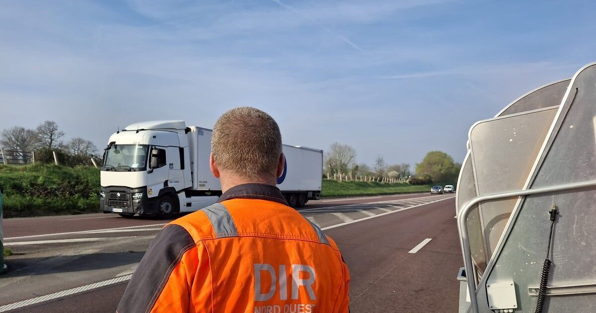 Accident de poids-lourd sur la RN13 : des heures de coupure dans le Cotentin