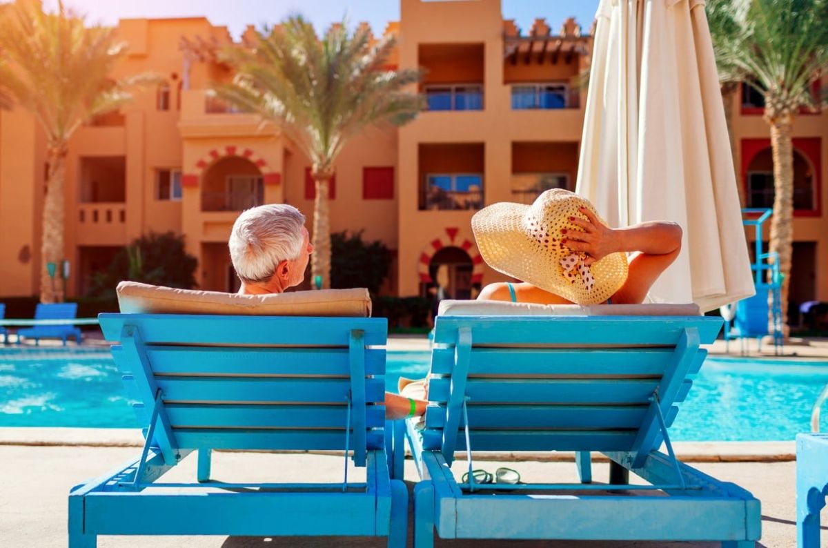 Profiter des chèques-vacances en tant que retraité : vos droits et démarches
