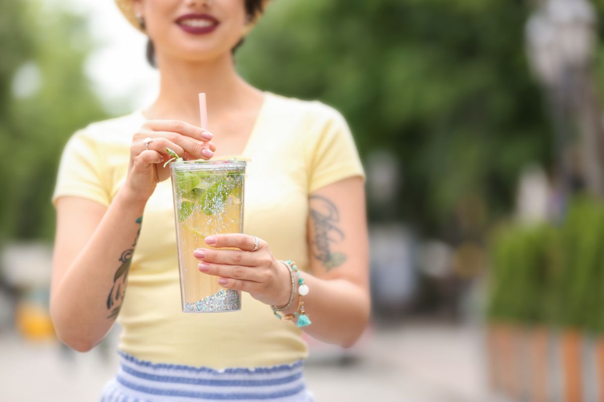 L'eau chargée : tendance gourmande ou véritable atout santé ?