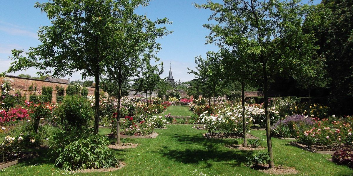 À la découverte du parc enchanteur du Château Fort de Rambures