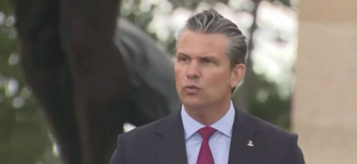 Controverses lors des commémorations du D-Day : le ministre américain sous le feu des critiques