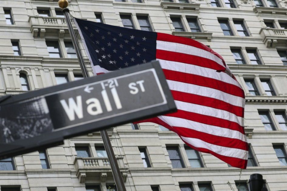 Wall Street en crise : le Nasdaq plie sous le poids de la tech