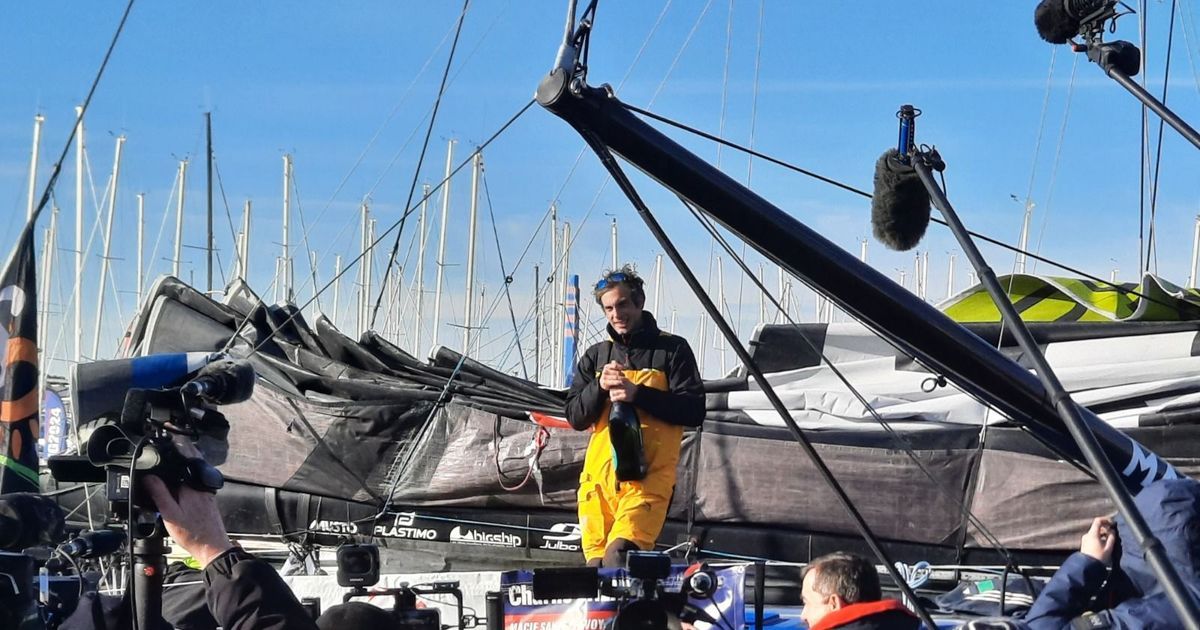 Un dernier hommage à Charlie Dalin, figure emblématique de la voile