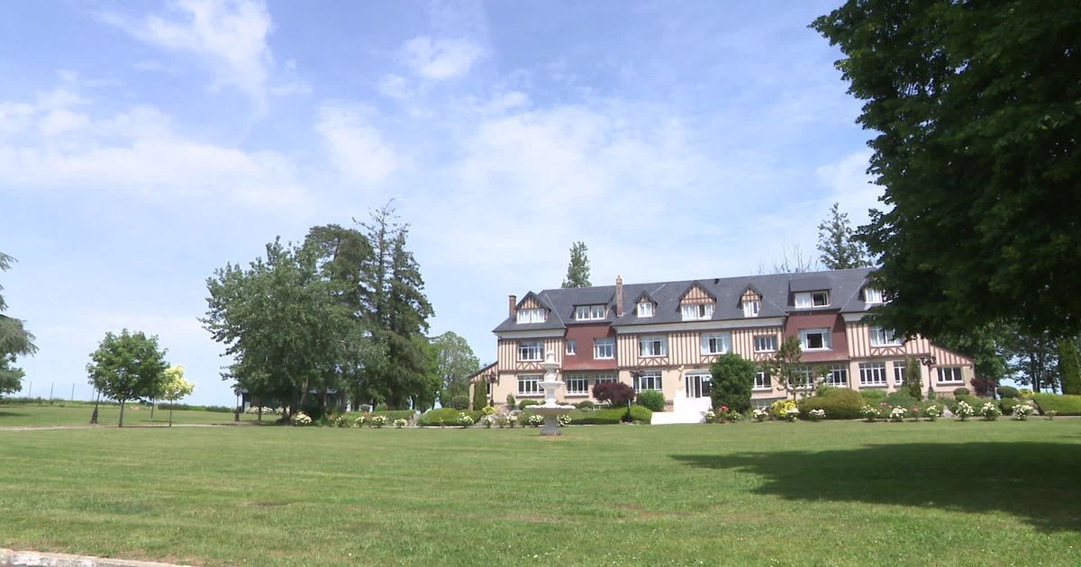 découverte des coulisses de l'école des roches, un joyau éducatif à 40 000 euros l'année