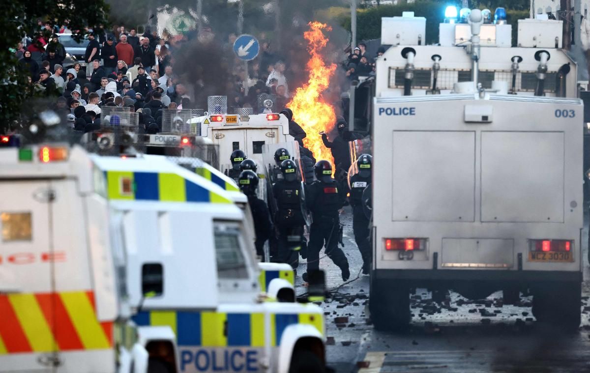 Violences à Belfast : un phénomène xénophobe en pleine expansion