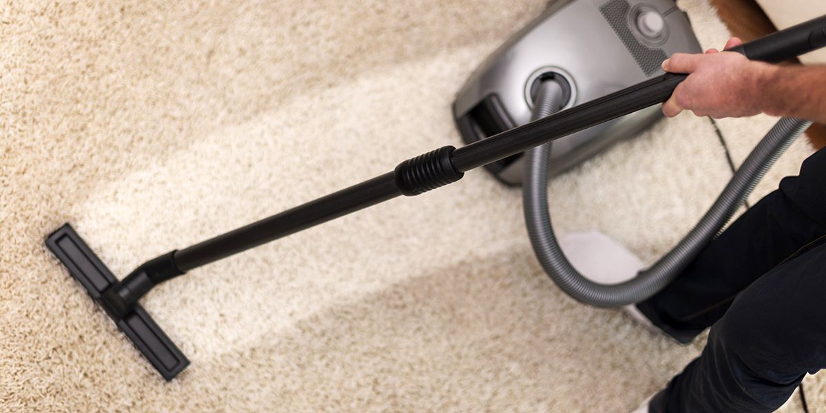 Comment nettoyer une vieille moquette ou un vieux tapis ?