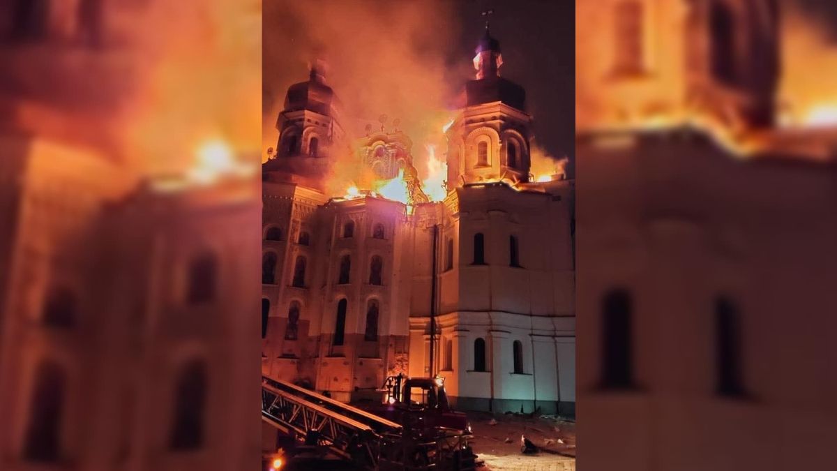 Des flammes sur le patrimoine : un site orthodoxe en proie aux attaques à Kiev