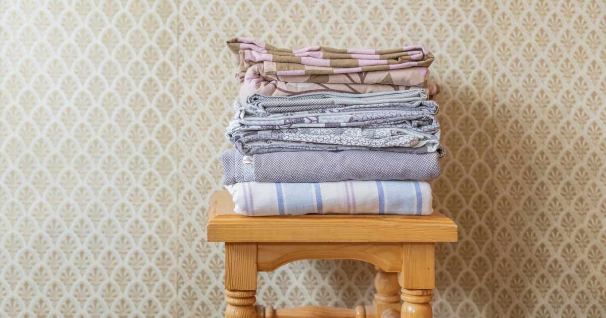 Redonnez vie à vos vieux draps : 6 idées créatives pour les recycler