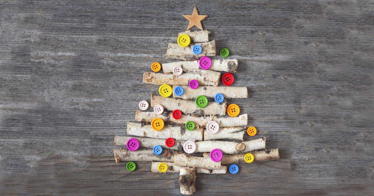 Des sapins de Noël originaux en bois