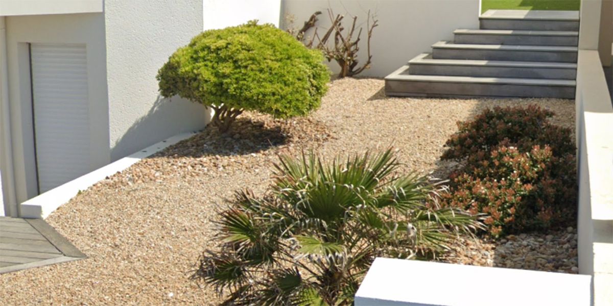 Gravier décoratif au jardin : attirance minérale ou piège horticole ?
