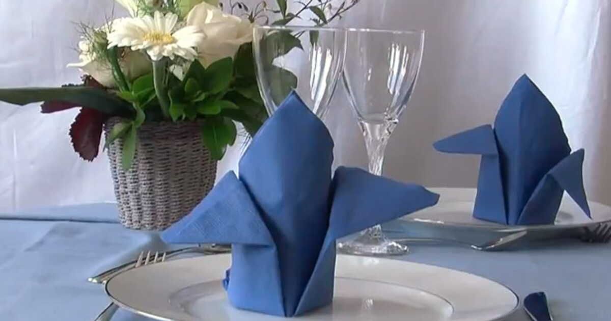 Pliage de serviette : la forme avion
