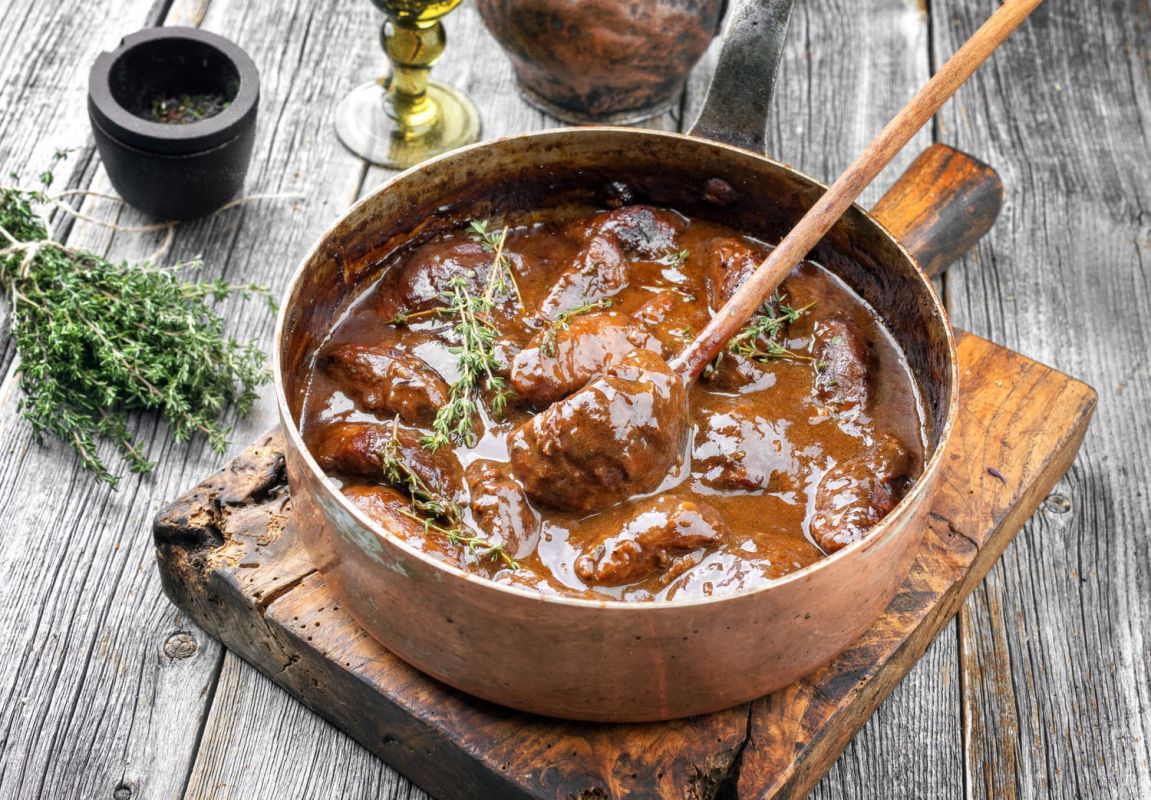 Les secrets d'une sauce réussie : maîtrisez la réduction