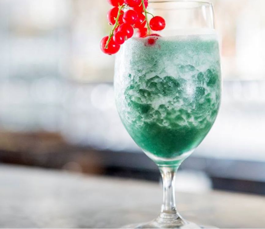 Des cocktails solidaires pour combattre la malnutrition avec la spiruline