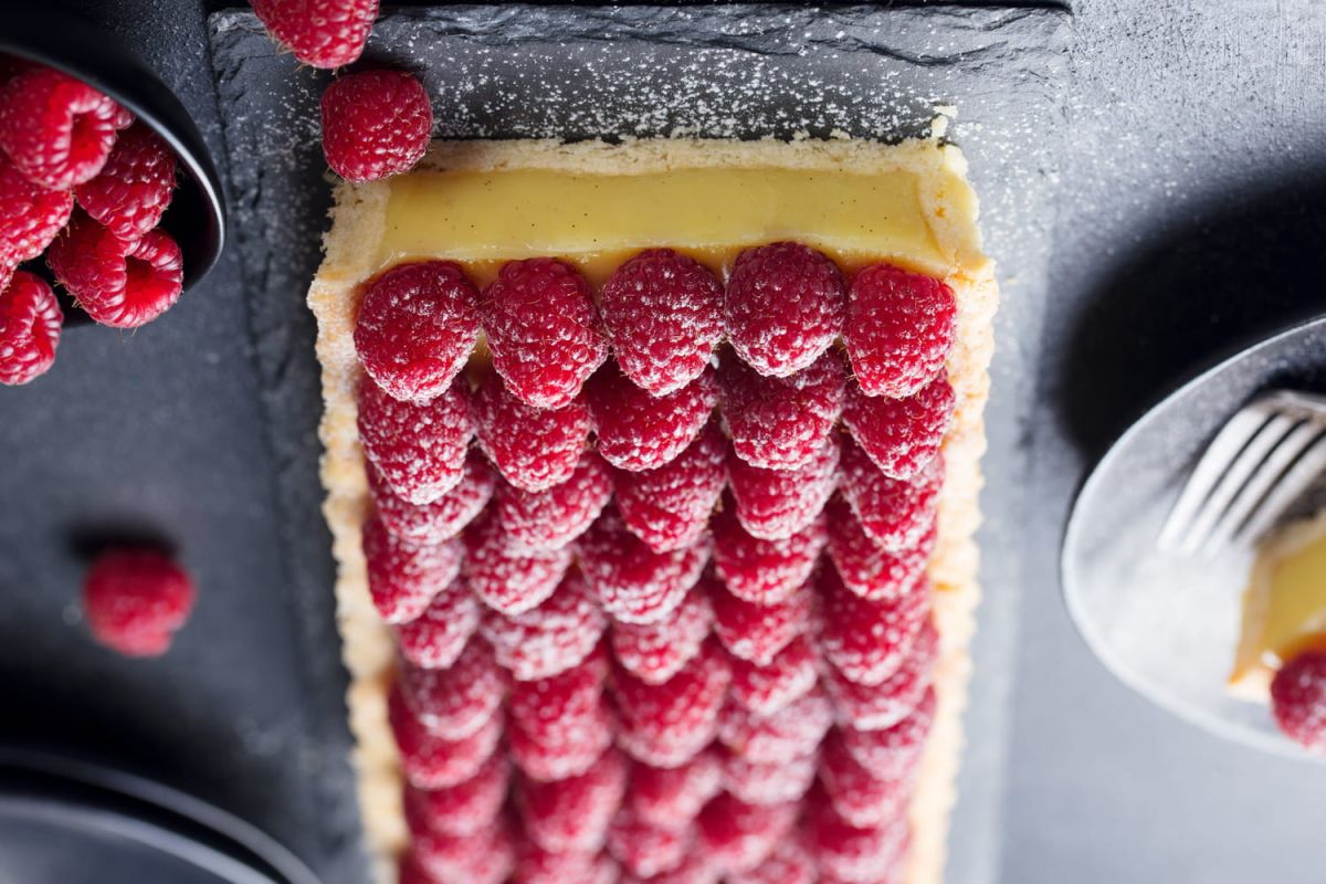 La tarte aux framboises renversée de Cyril Lignac