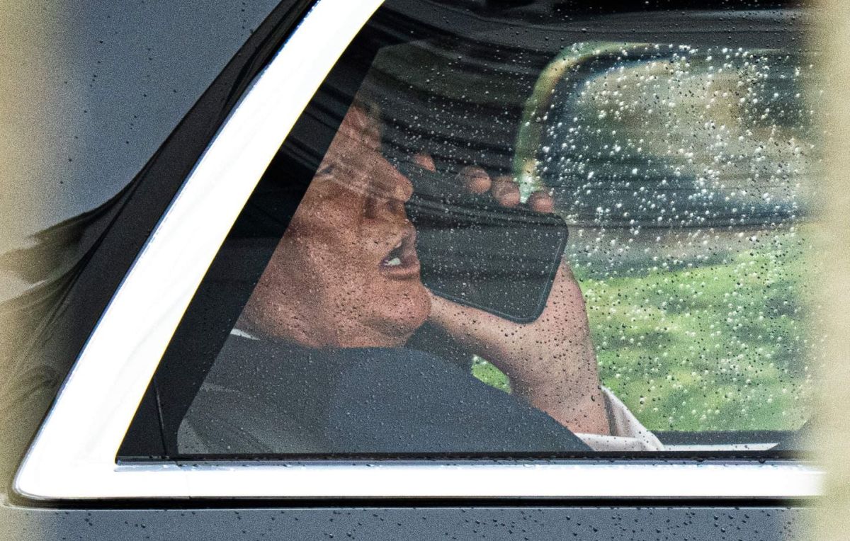 Guerre en Ukraine : Trump en contact avec Poutine et Zelensky alors que tensions montent