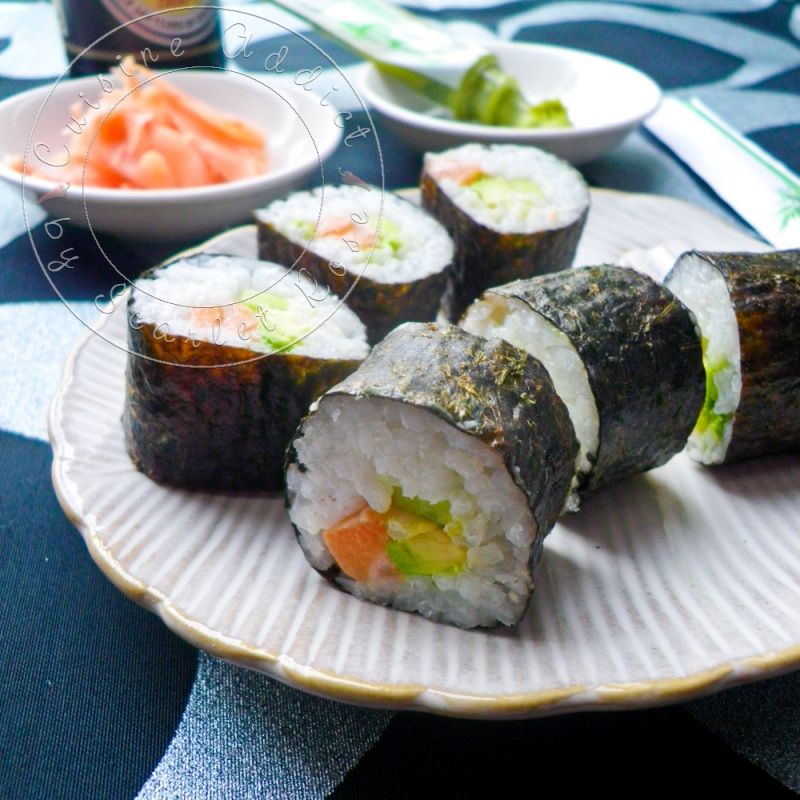 les makis saumon, une explosion de saveurs japonaises à la maison