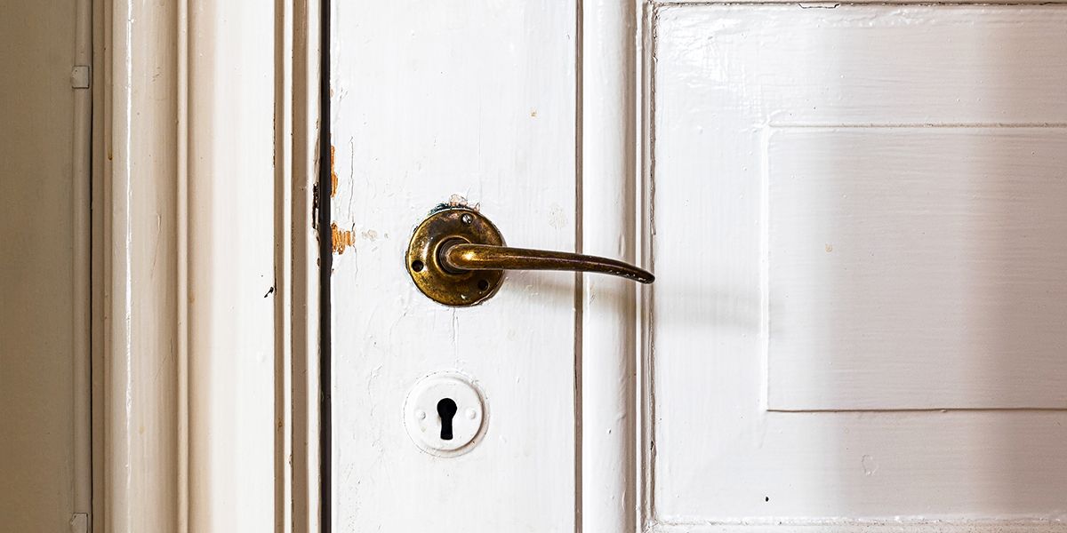 comment rendre une porte silencieuse : 8 solutions efficaces