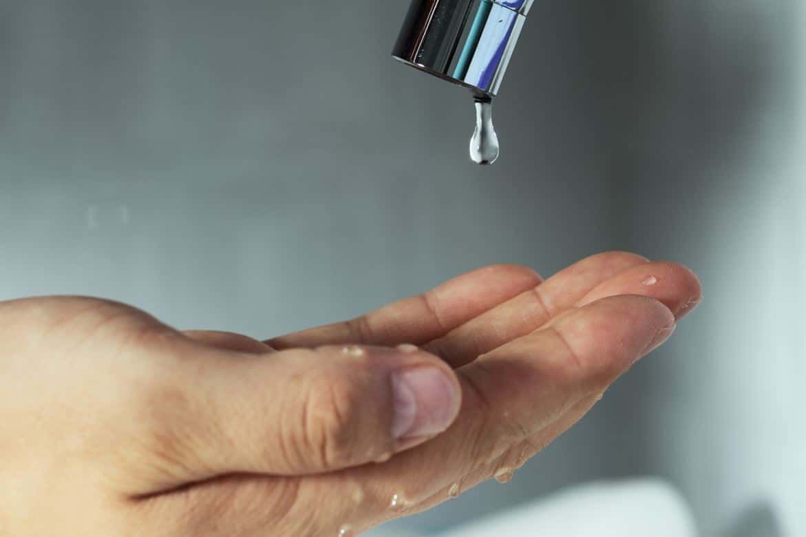 Découvrez des astuces simples pour réduire votre consommation d'eau