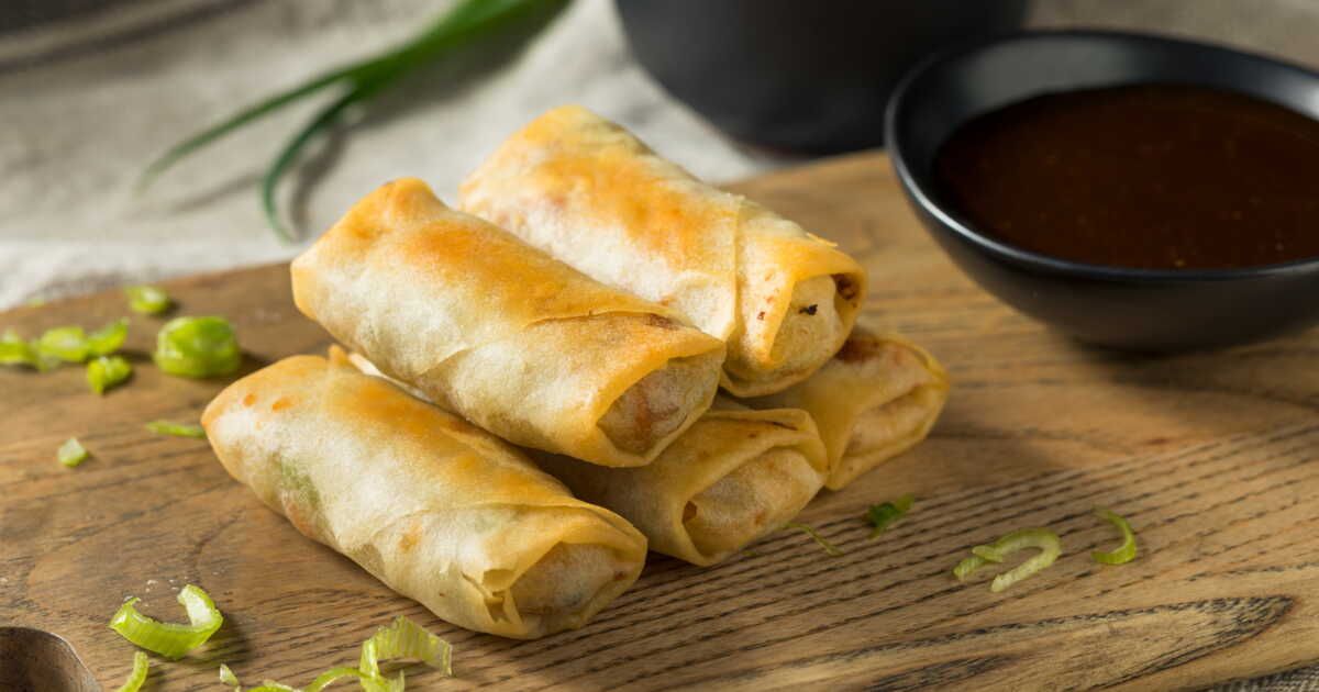 Dégustez des bricks au poulet curry croustillantes