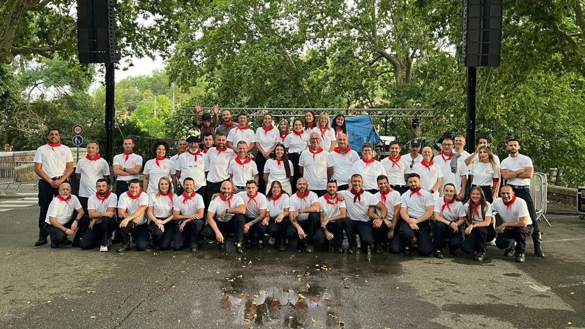 Un bal des pompiers arrosé, mais des hommages inébranlables pour le 14-Juillet